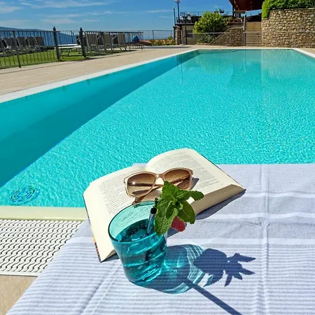 Ruculì Apartahotel Tignale